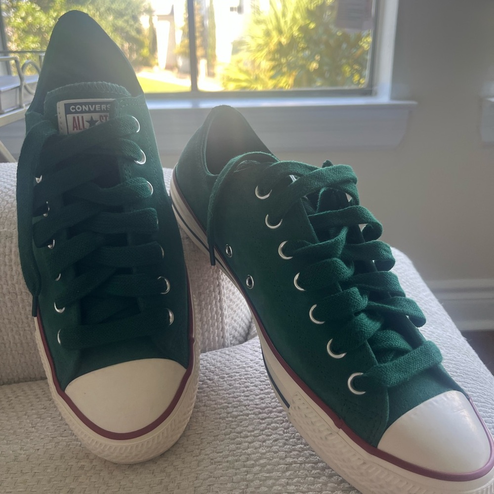 Converse Men's sz 11.5 women sz 13.5 Forest Green Suede Look Sneakers